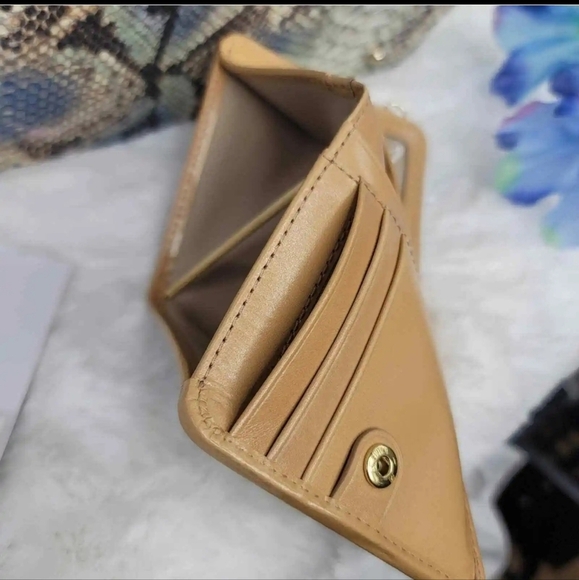 Brahmin Rare 2 PCS SET Holographic Purse bag tote handbag+ wallet NWT De… - Picture 11 of 14